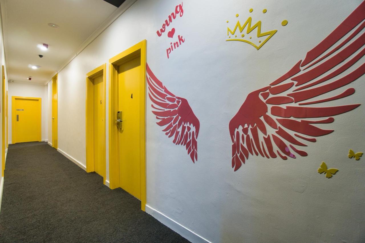 Dreamy Stays Accommodation - Private Rooms With Shared Bathrooms Adelaide Exterior photo