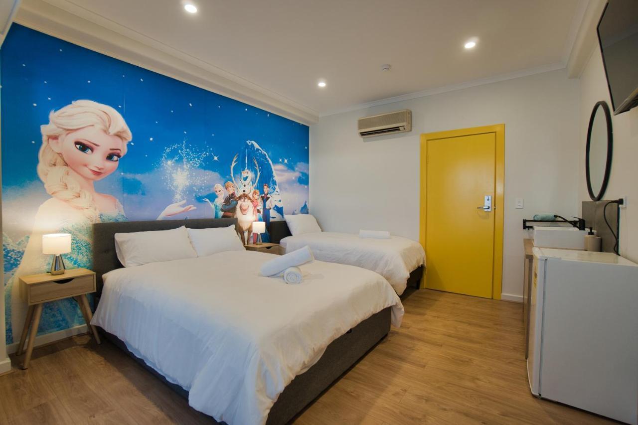 Dreamy Stays Accommodation - Private Rooms With Shared Bathrooms Adelaide Exterior photo